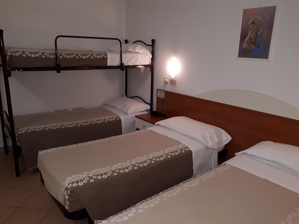 Hotel Ciclamino Ріоло-Терме Екстер'єр фото